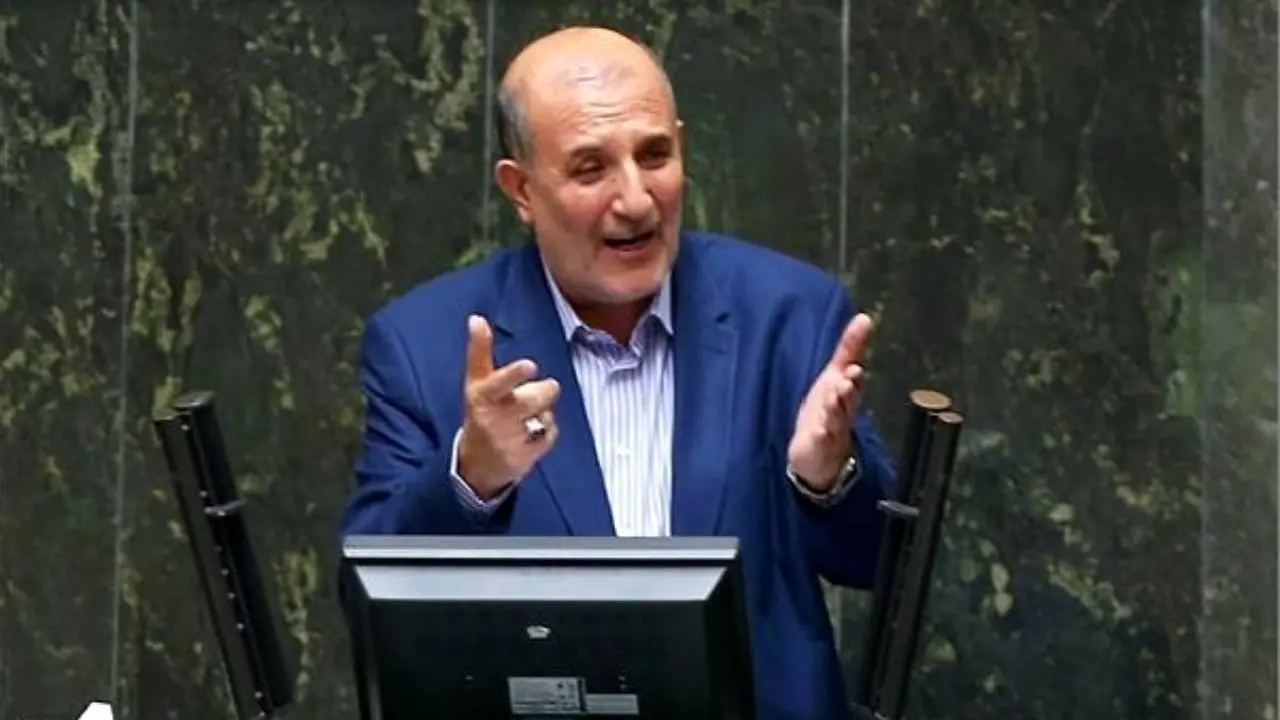 عزیز اکبریان