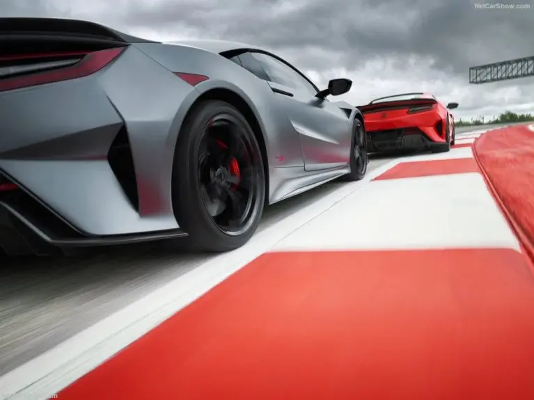 خودروی-آکورا-4