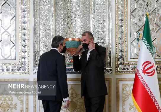 انرژی-اتمی (5)