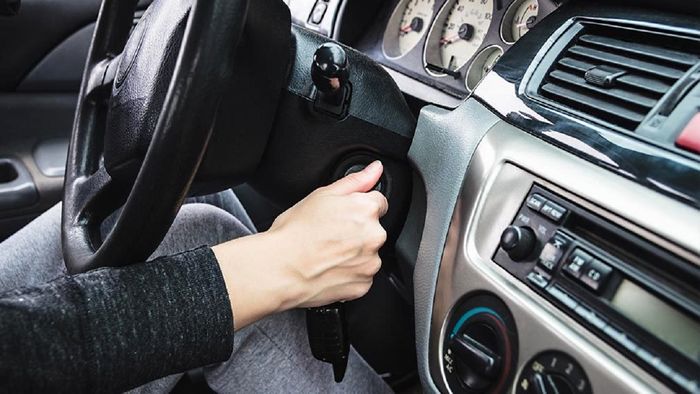 دلیل کند استارت خوردن خودرو چیست؟