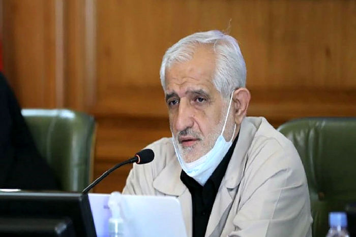 مگر ما چند چهره همچون شهردار تهران و آقای قالیباف داریم