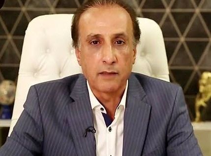 حیاتی: ممنوع الکار نیستم!