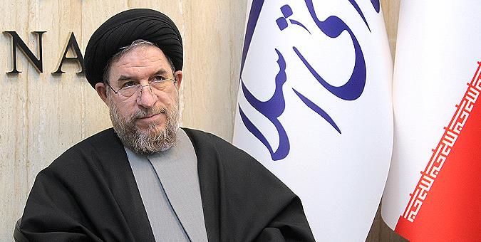 عملکرد بورس در عرضه خودرو رانت را حذف می کند؟