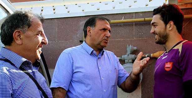 پرسپولیس به‌ راحتی هوادار را می‌برد / دیاباته را دلال‌ها بزرگ کردند