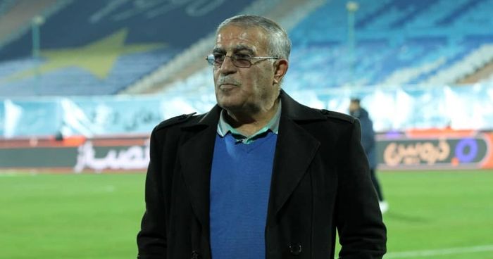 اسطوره آبی‌ها از خجالت مجیدی درآمد