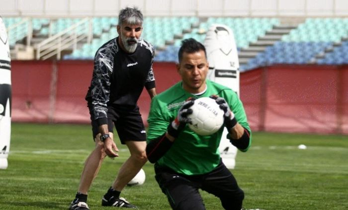 تبعید ستاره پرسپولیس به نیمکت / یحیی به سیم آخر زد؟