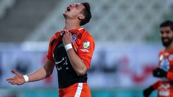 پرسپولیس از صفحه آرمان رمضانی پاک شد/عکس